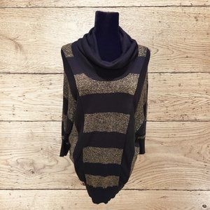 Black and Gold knit XS INC